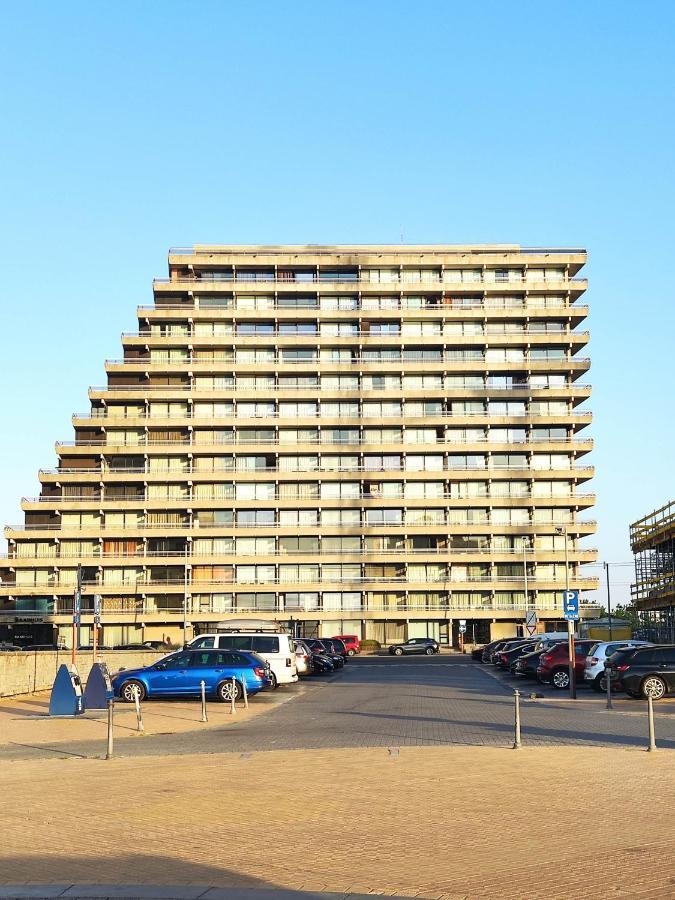 Sea Shelter * Ostend
